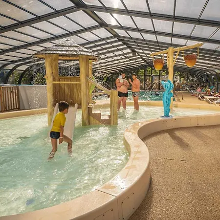 Zecamping Familial Dog Friendly Familial Piscine Couverte Campingplads