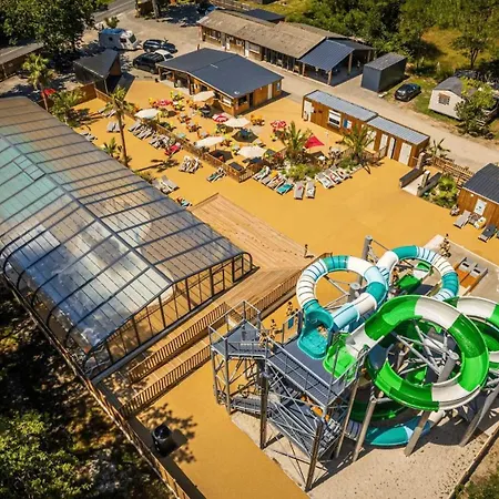 Zecamping Familial Dog Friendly Familial Piscine Couverte Campingplads