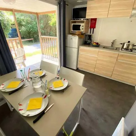 Campsite - Piscine - Ccaghc0 *