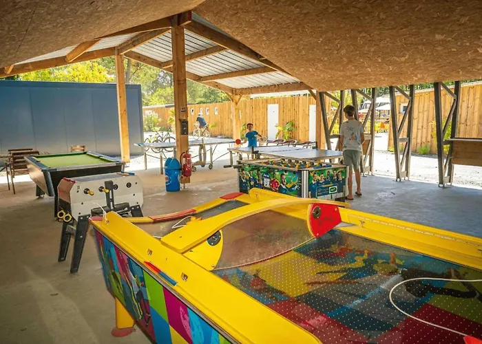 - Piscine - Ccaghc0 *